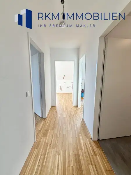 Helle 3-Zimmer-Dachgeschosswohnung mit Balkon in TOP Lage