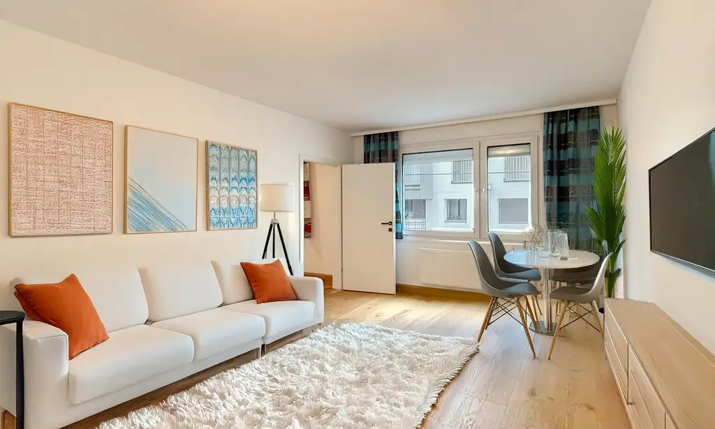 Nähe Mariahilferstraße / Sofort einziehen / 2 Zimmerwohnung