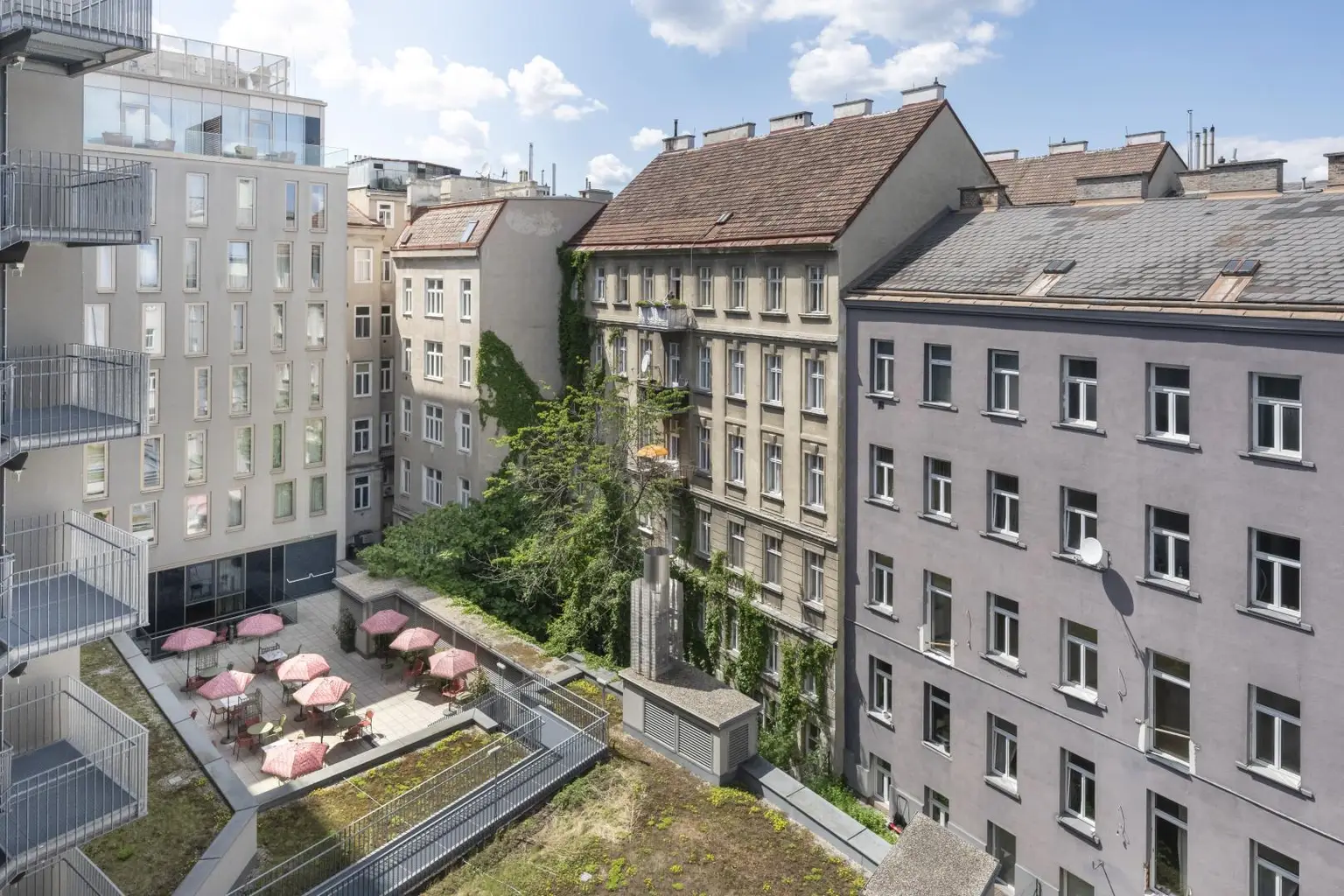 Blick Innenhof Wohnung 1050 Wien