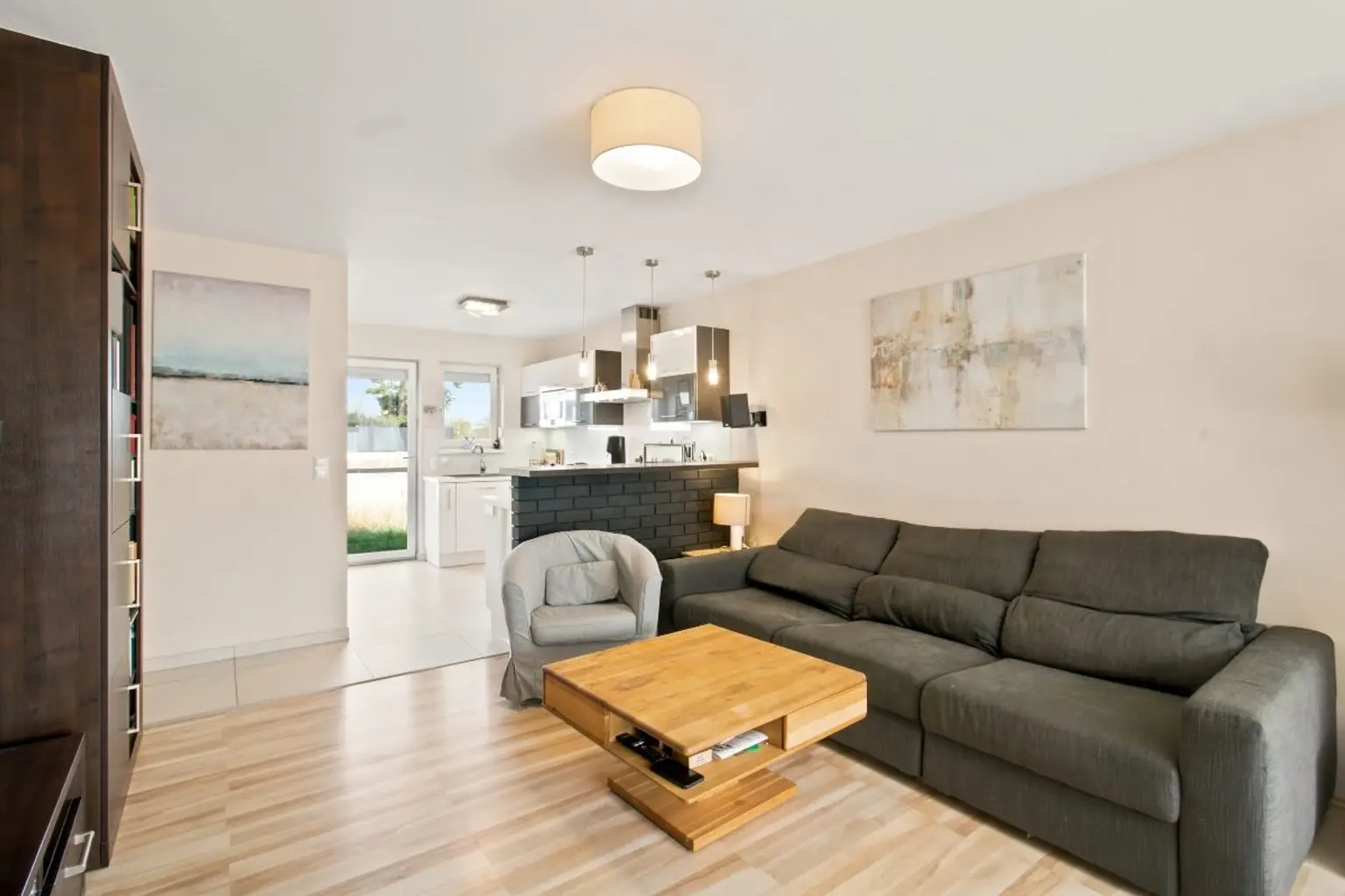G | ++ NEU ++ Eck-Reihenhaus mit Garten, Terrassen & ZWEI Stellplätzen | Prima Service Immobilien