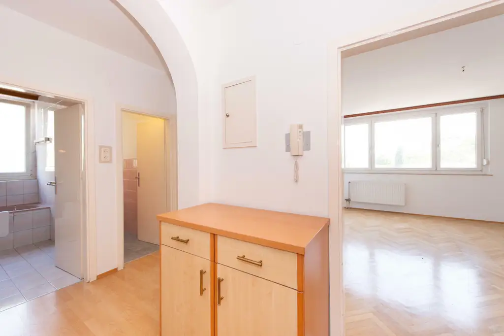 Geräumige 4-Zimmer Wohnung mit Loggia in zentrumsnähe – Moserhofgasse 49, 8010 Graz