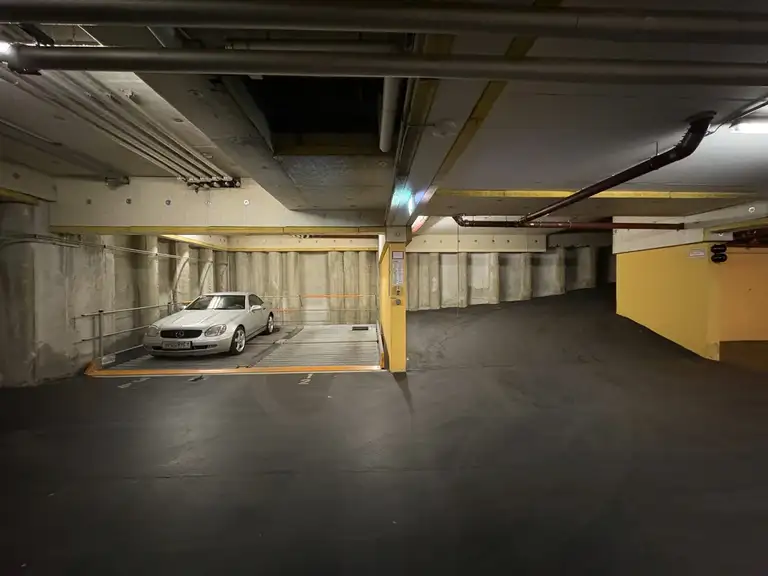Garage I