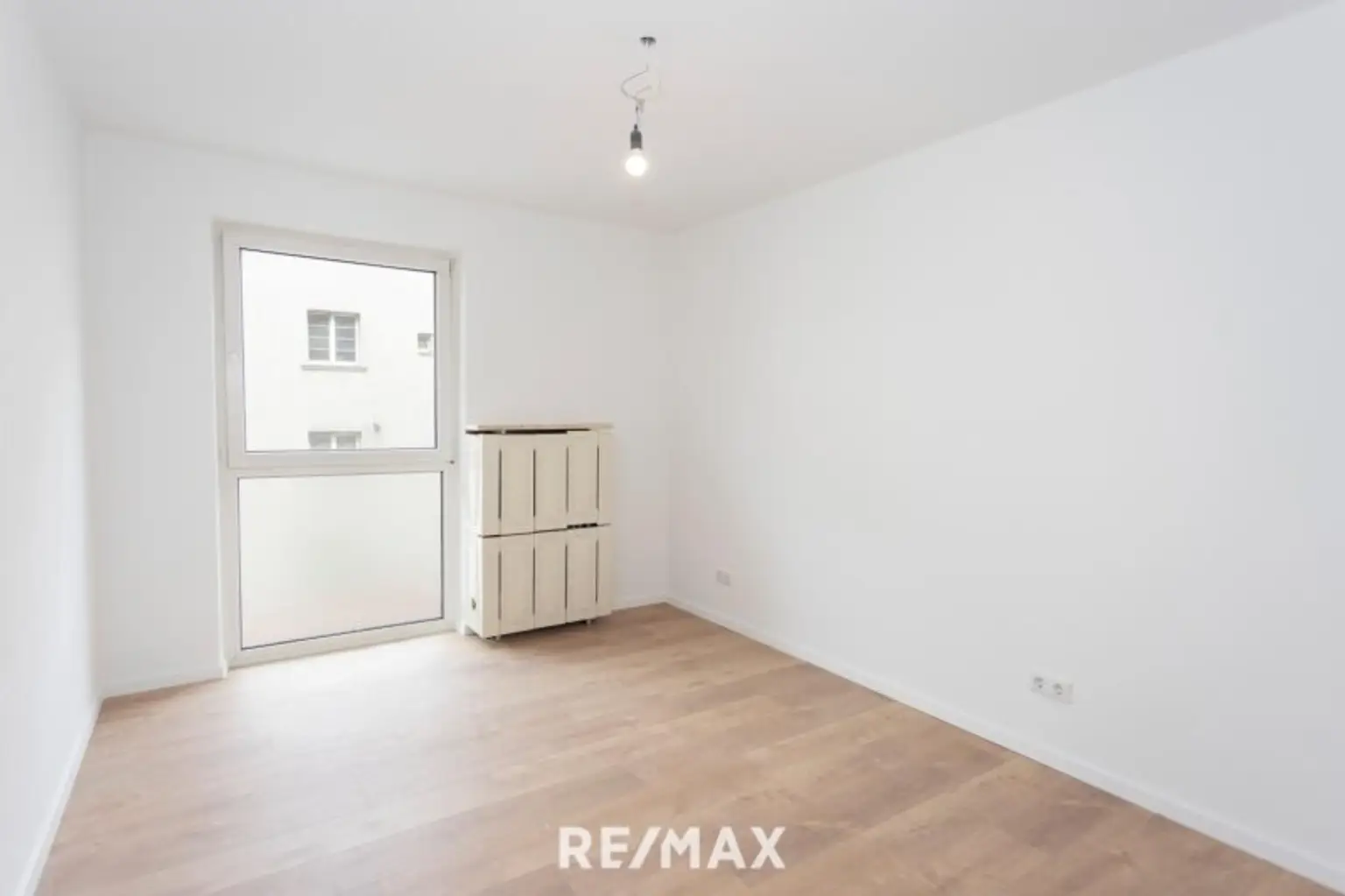 Neu sanierte 4-Zimmer-Eckwohnung im 2. Liftstock