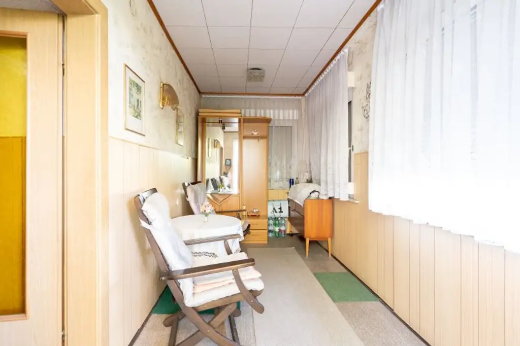 Ruhig, grün, perfekt – 4-Zimmer-Haus mit Garage und Garten in Keferfeld