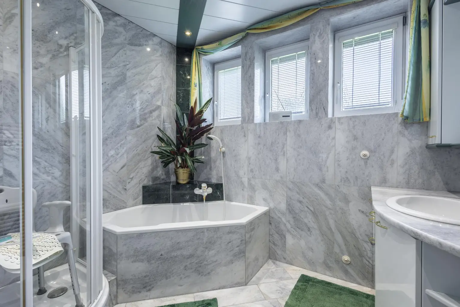 Badezimmer OG