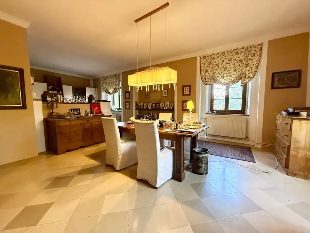 Herrschaftlicher Dreikanthof im Weinviertel