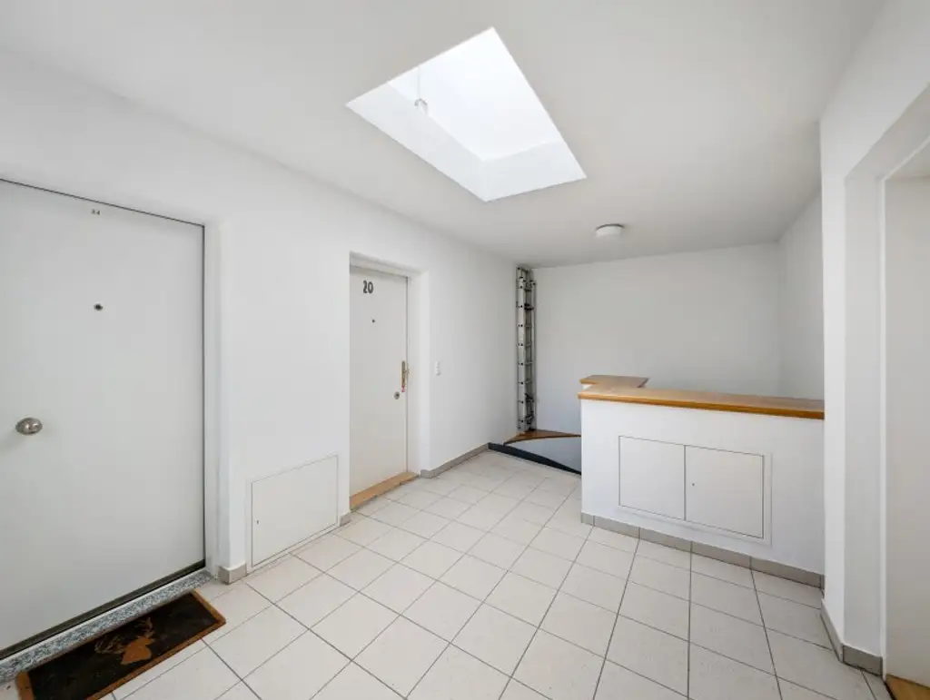 ++NEU++ Fantastische 3-Zimmer Dachgeschosswohnung mit großer Dachterrasse!