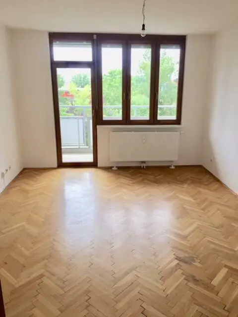 WG-geeignet, Top Lage: 3-Zimmer-Maisonette mit SW-Balkon -Neue Fenster-2.OG mit Lift