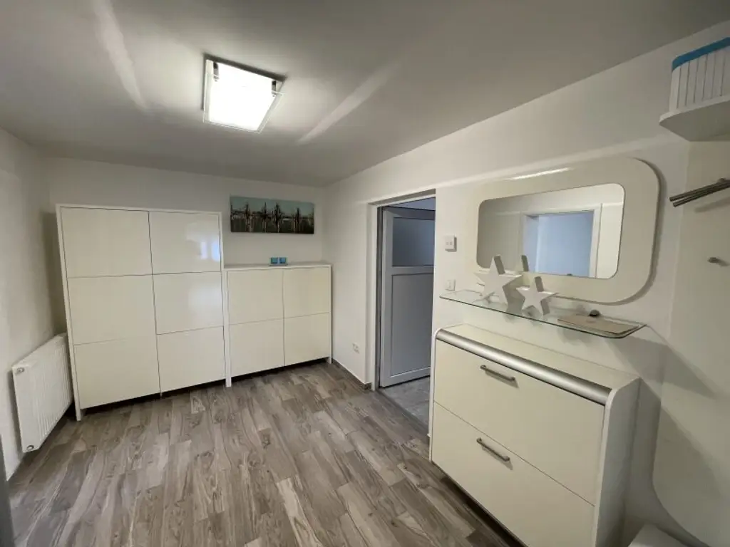 TOP-LIEGENSCHAFT MIT LUXUIÖSEM HAUS UND 2.568 m² GRUND - GRÜNRUHELAGE!