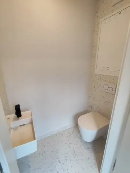 Krongasse! Erstbezug DG-Terrassenwohnung auf liebevoll neu saniertem Altbauhaus - Top16