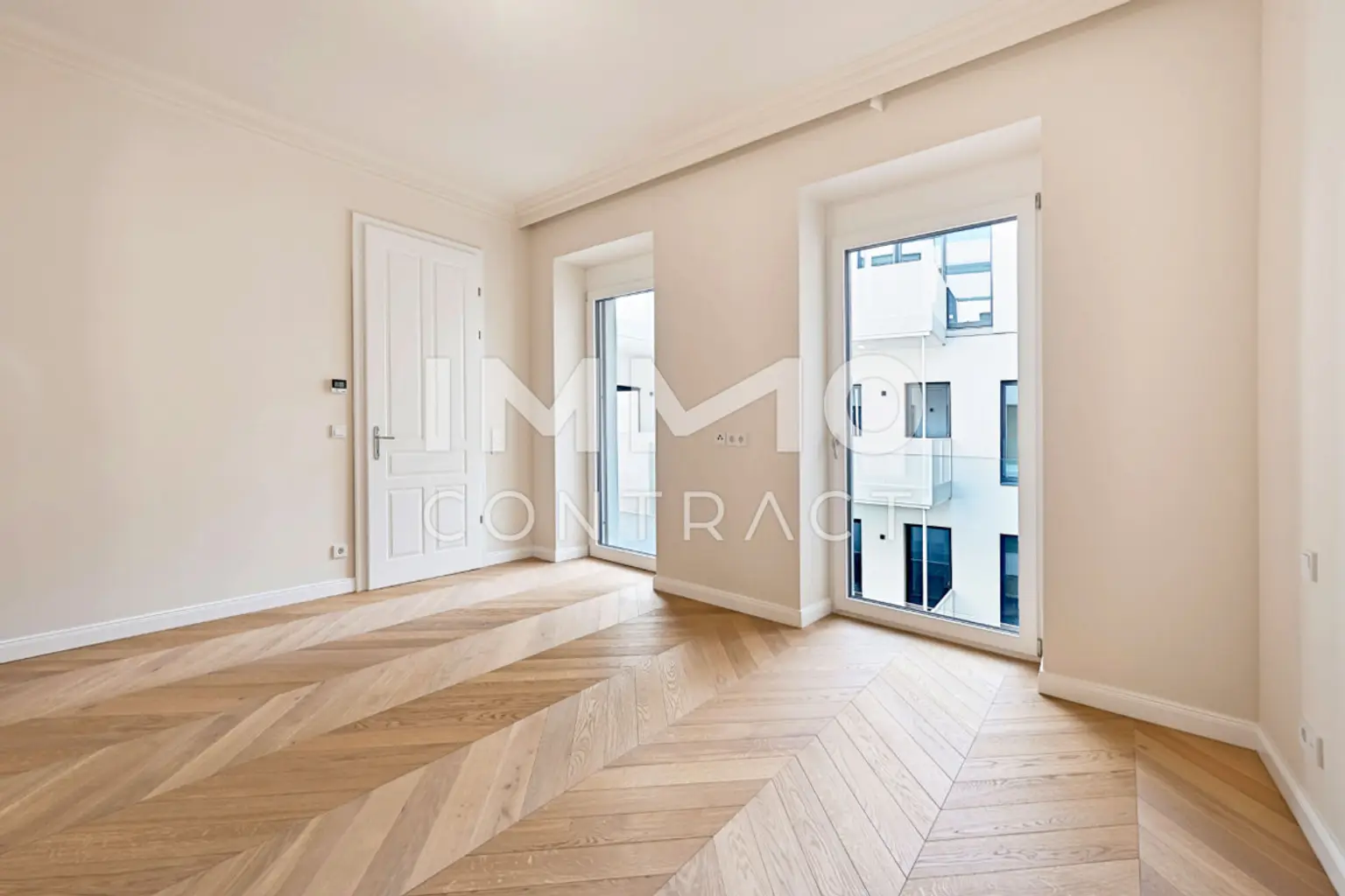 EXKLUSIVE 2-ZIMMER-WOHNUNG MIT
GROSSEM BALKON