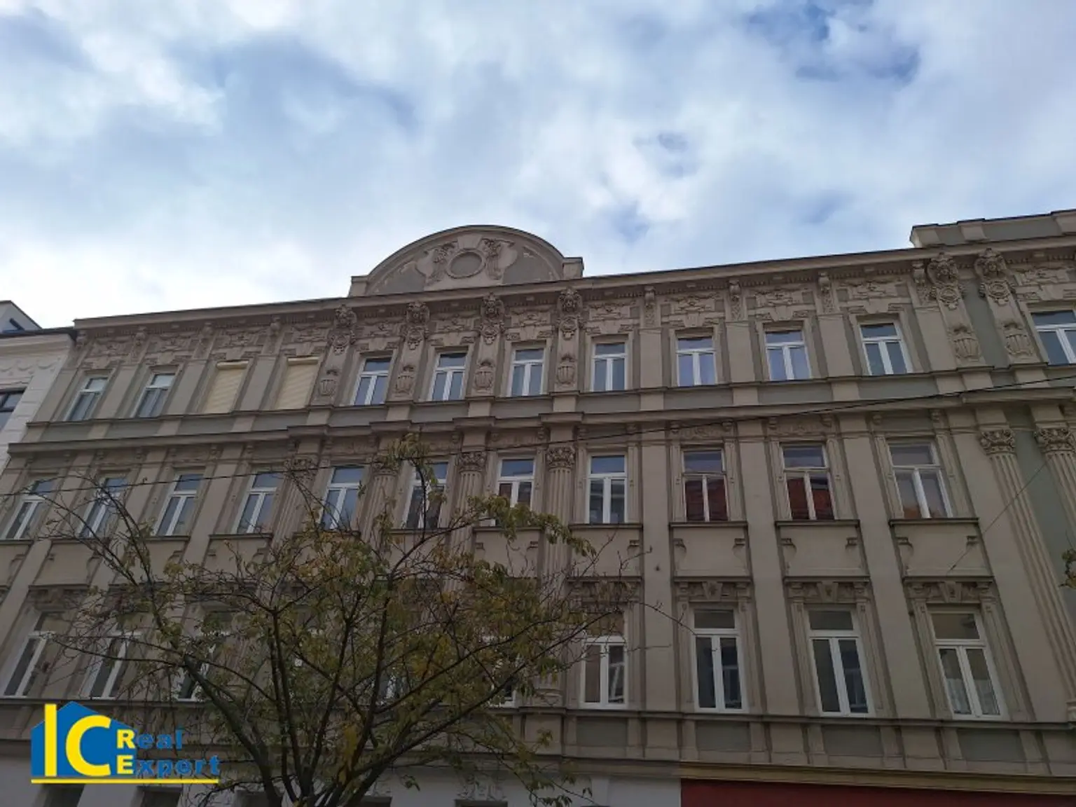 Großzügiges Zinshaus