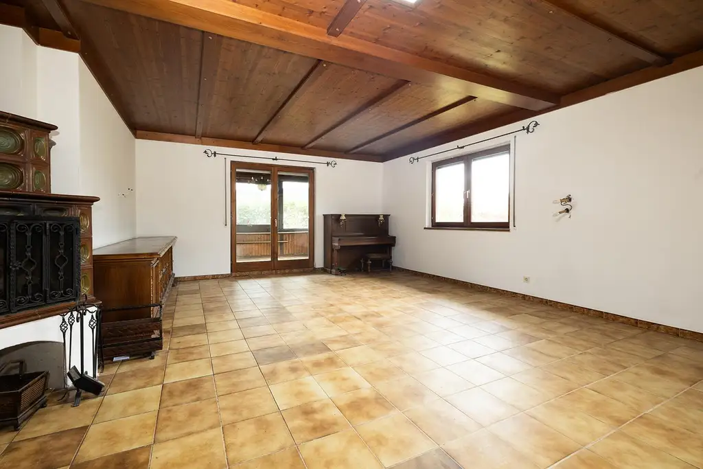 Einfamilienhaus mit Potenzial & großem Garten in Goldegg