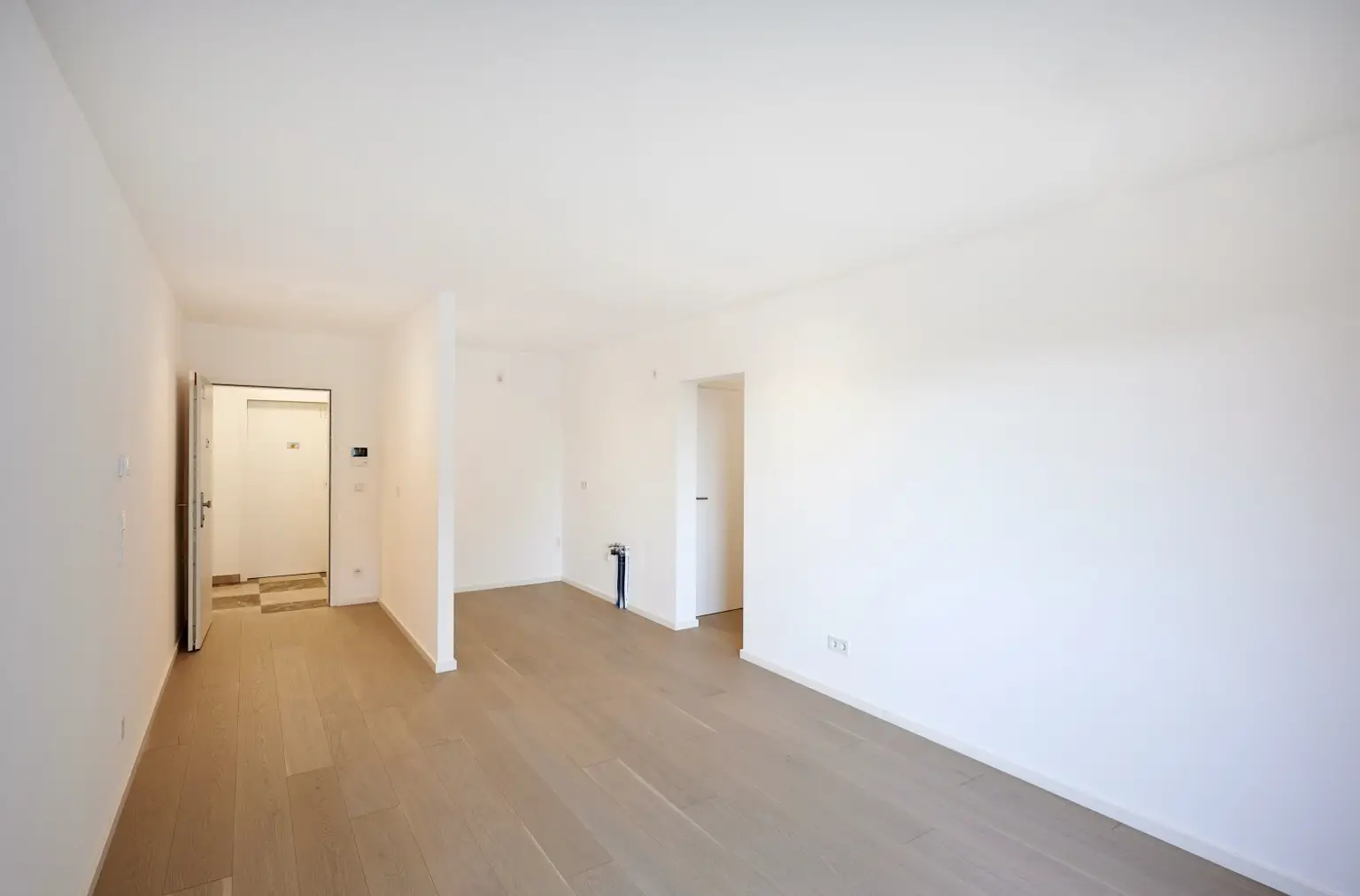 Ankommen & Aufatmen – 3-Zimmer-Balkonwohnung nähe Donau - 
Erstbezug in Hoflage