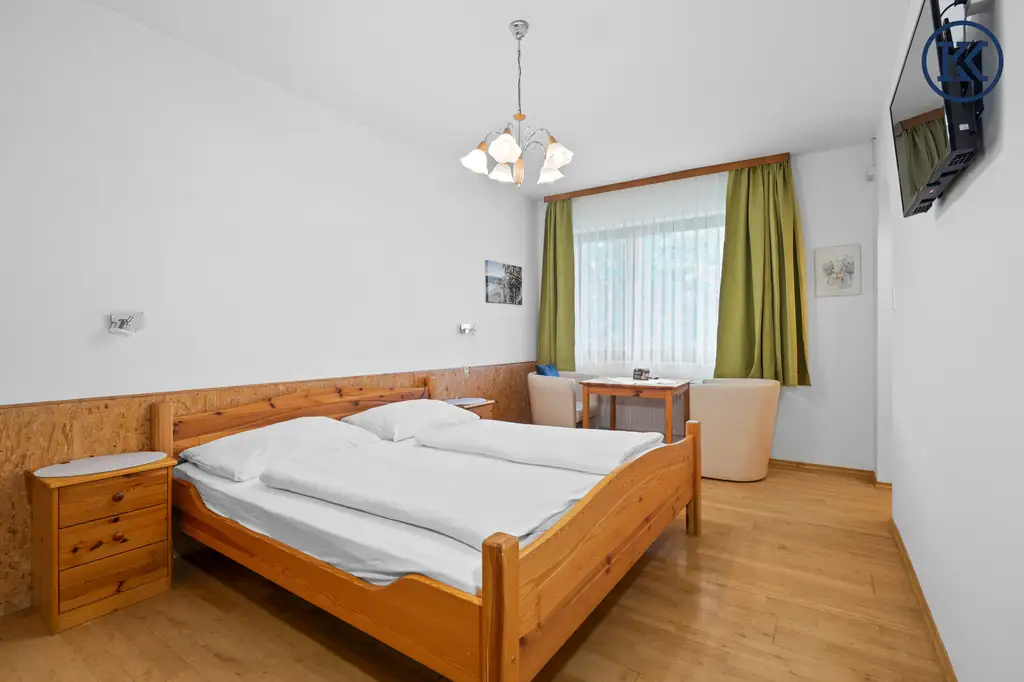 Historischer Gasthof mit Hotelbetrieb in Baden, Niederösterreich