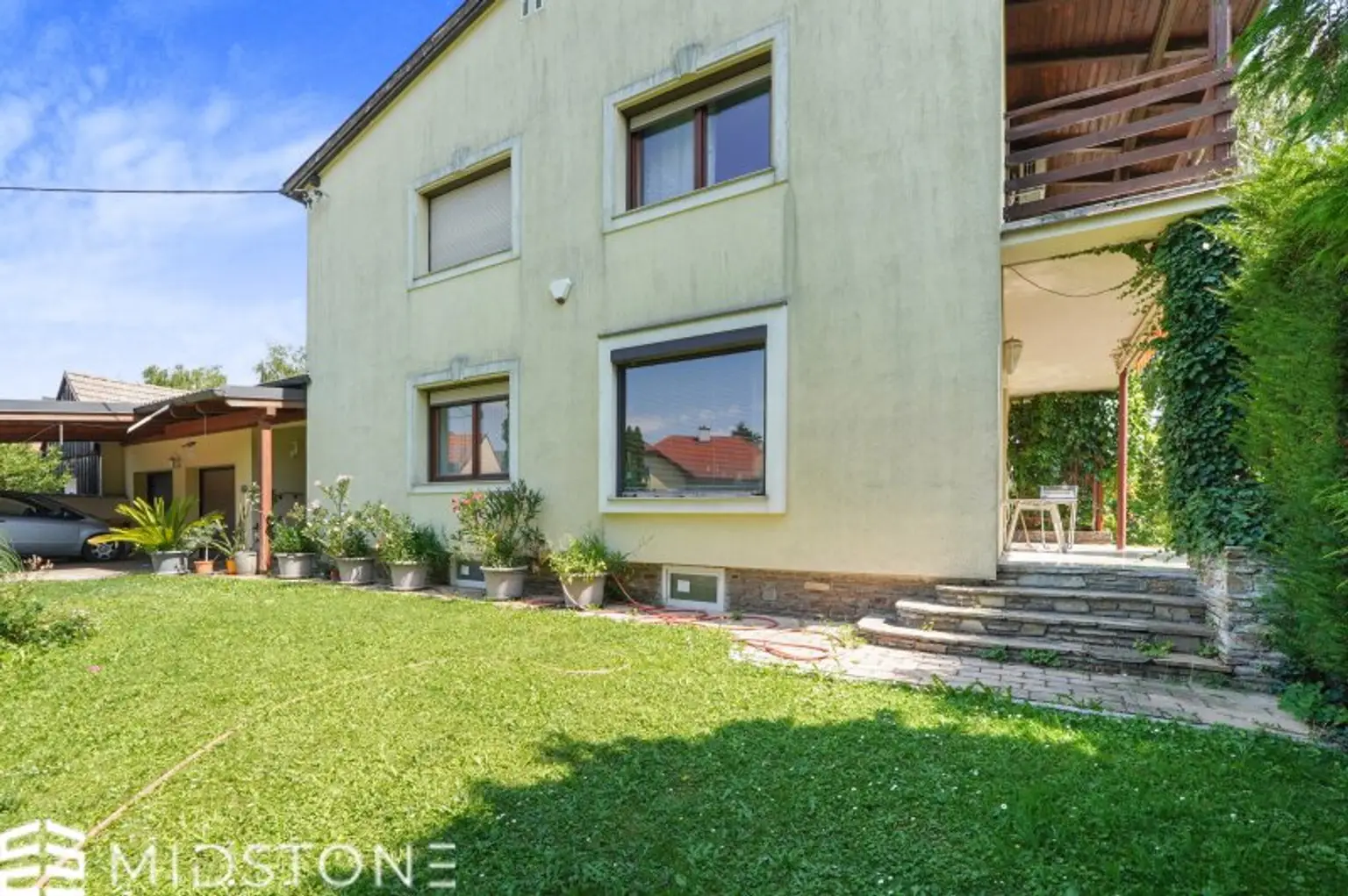 *Naturparadies in Orth an der Donau* Einfamilienhaus mit viel Potenzial und wunderschönem Garten