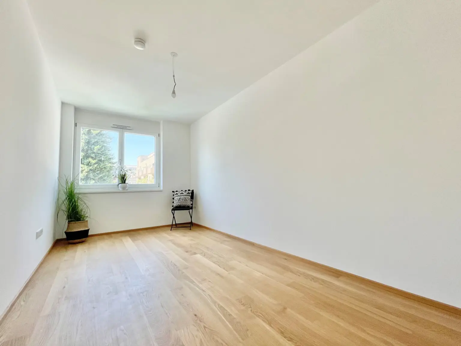 BALKONTRAUM | LICHTDURCHFLUTETE 3 ZIMMER IN TOP-GRÜNLAGE | LIESING