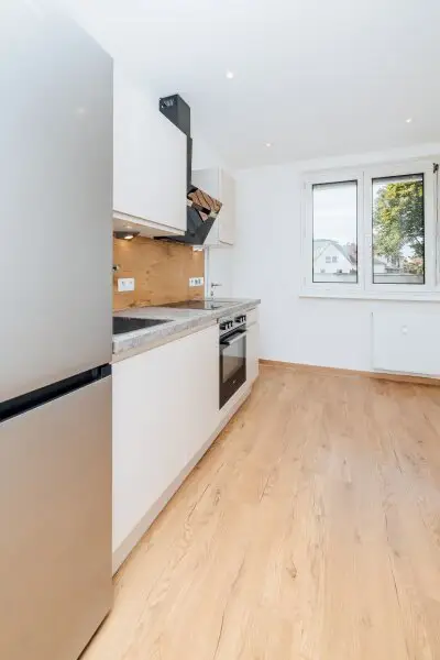 WOW I PROVISIONSFREI I RENOVIERT I BALKON I NÄHE LENDPLATZ I BADEWANNE I MODERNER SCHNITT I HAUSTIERE ERLAUBT I RUHIGE LAGE I PROJEKT WOHNEN