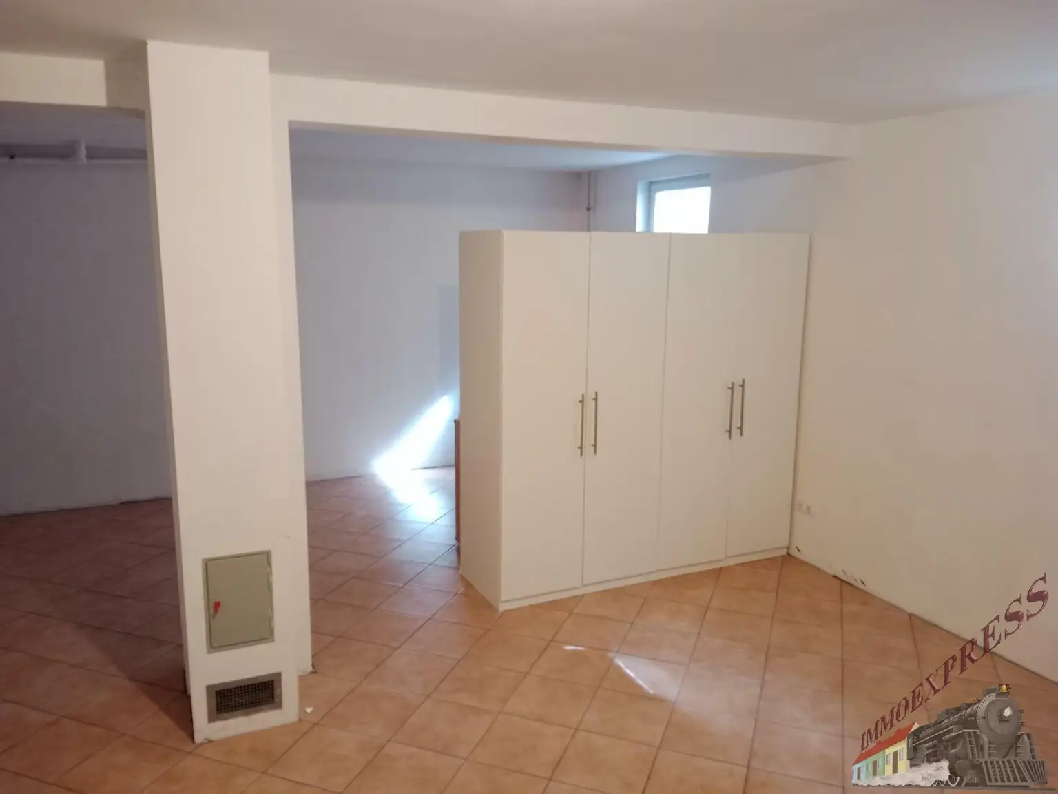 1230 Wien, Atzgersdorf,traumhaftes Miethaus, Südterrasse, 300m² Garten und  Balkon