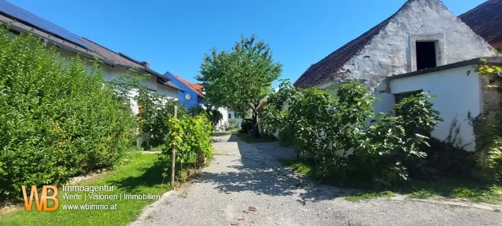 190m² WFL mit 2 Wohneinheiten + 300m² Garten + 90m² Stadl + 115m² Lagerräume