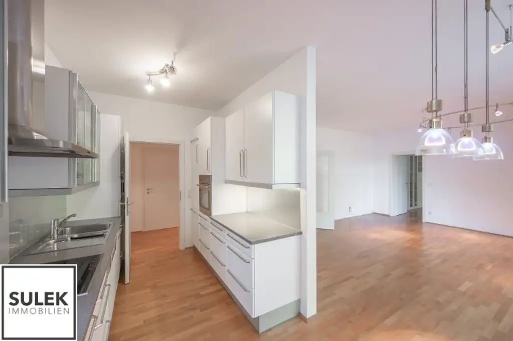 3-Zimmer Wohnung mit Balkon, Grünblick & optionalem KFZ-Stellplatz