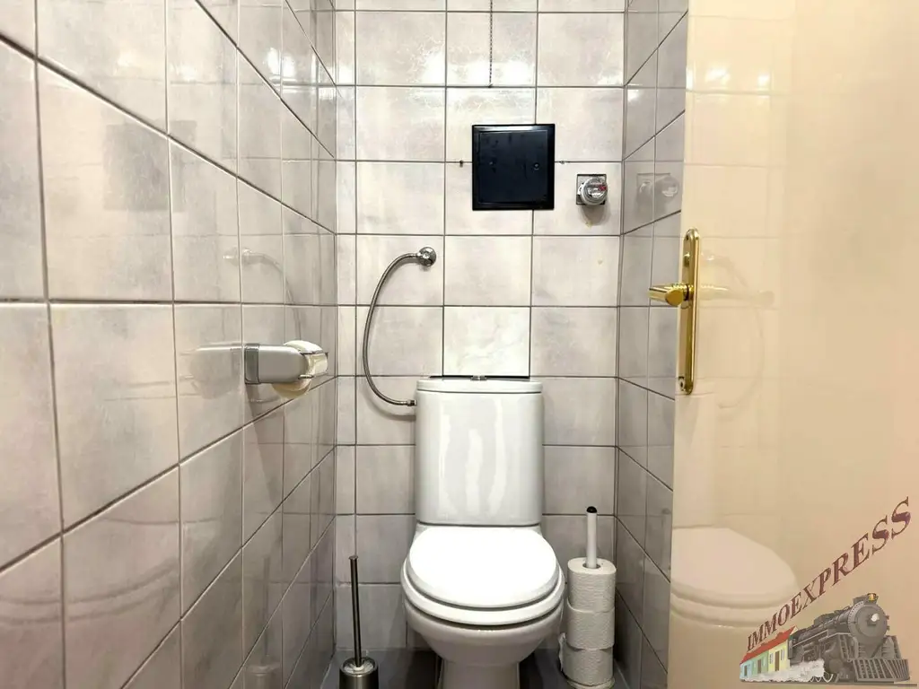 Gut gelegene Eigentumswohnung mit Loggia, in der Inzersdorf Stadt, 10. Bezirk!