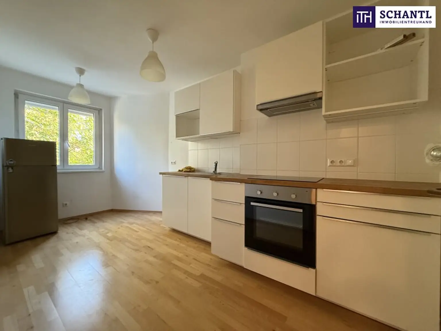 Traumhafte 3-Zimmer-Wohnung in Graz mit Schlossberg-Blick in idyllischer Ruhelage!