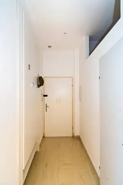 2 Zimmer Wohnung im 3. Liftstock in sehr guter Lage