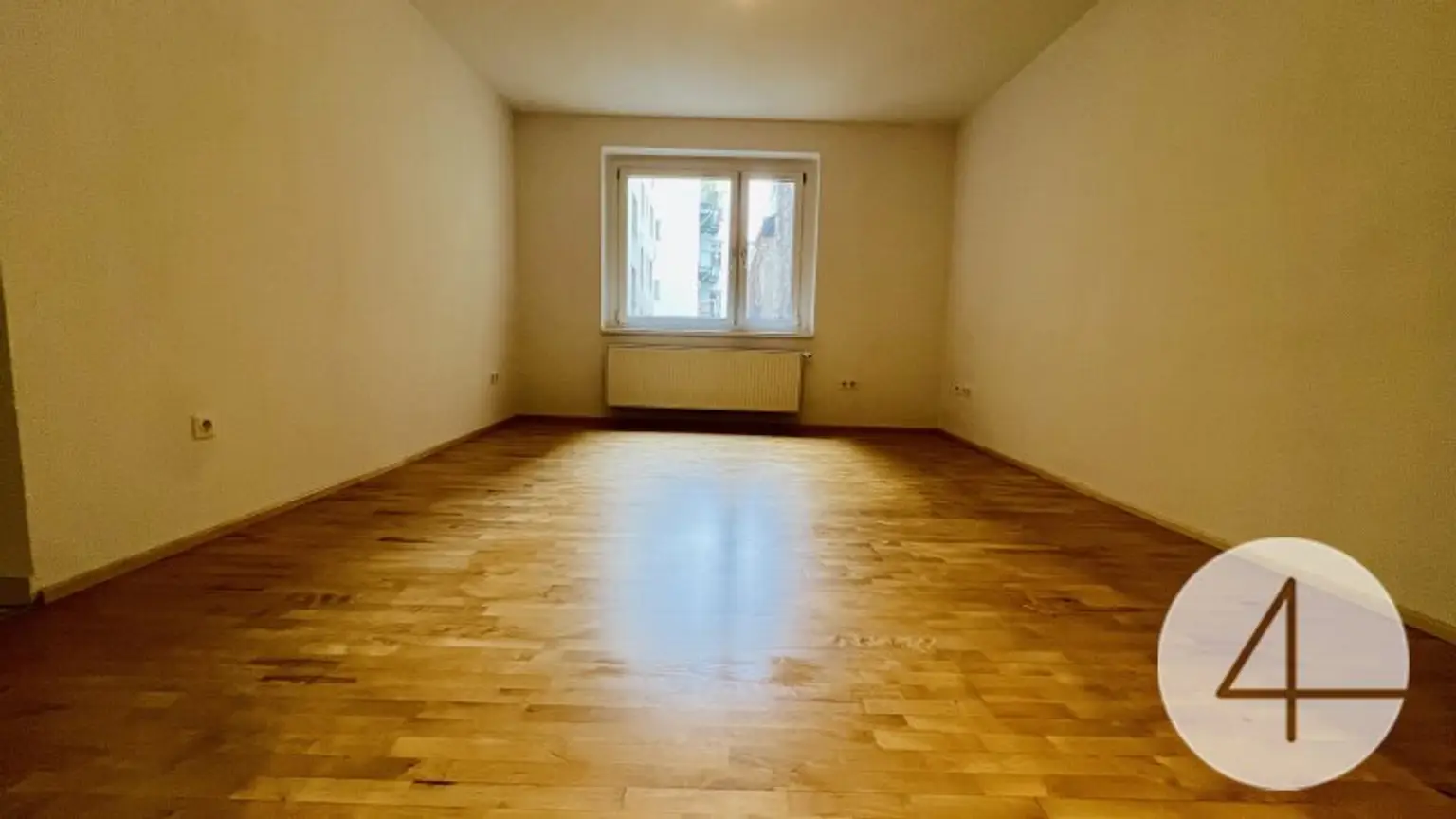 400m zur U2 - Karmelitermarkt vor der Tür - 1. Bezirk ums Eck - Innenhof Ruhelage - frisch renoviert