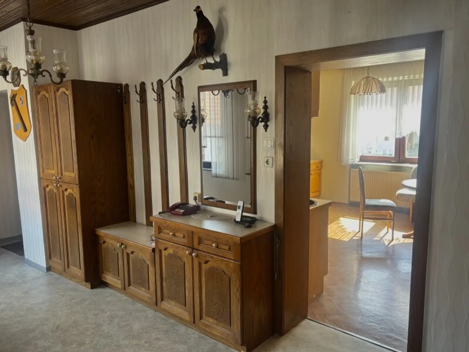 ** CHARMANTES ORIGINAL **  Olbendorf - gepflegter Vierkanthof in Ortslage mit ca. 1470 m2 Eigengrund !!