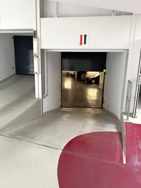 Garagenabfahrt