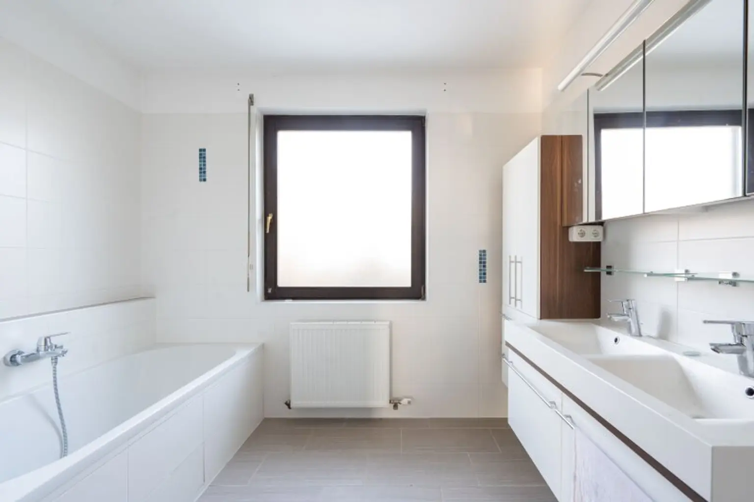 Toplage von Leonding: 7-Zimmer-Einfamilienhaus mit Pool & traumhaftem Ausblick zu kaufen