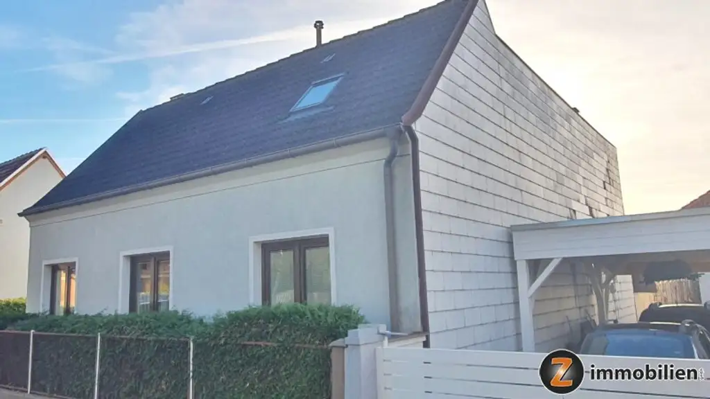 Wampersdorf: Charmantes Haus mit großem Garten und Potenzial