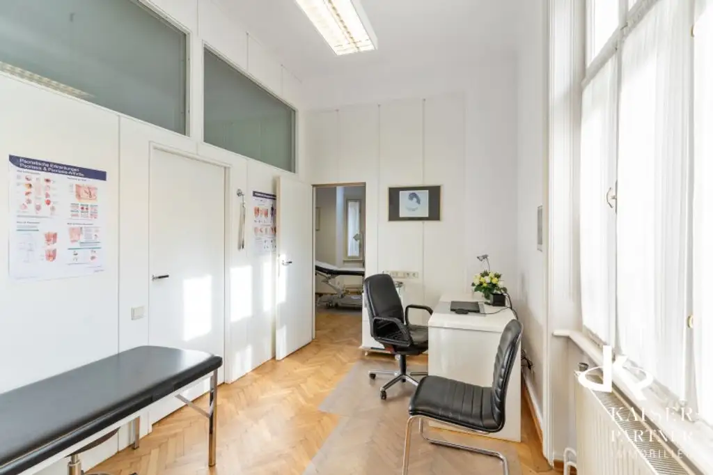 Elegante Villa in Mauer, Nähe Maurer Hauptplatz, Garten, Terrasse & Grünblick!