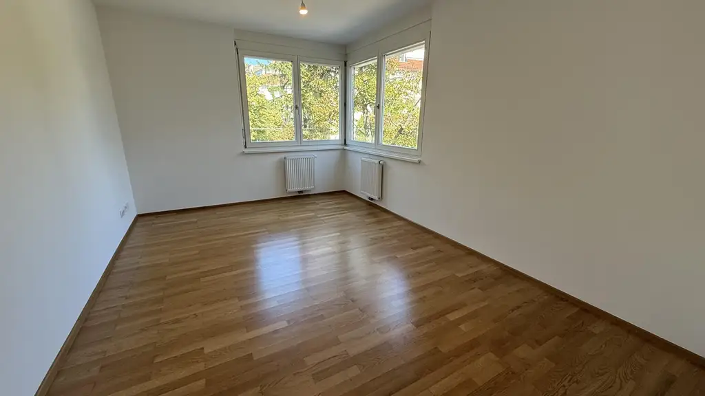 Top moderne, klimatisierte 4 Zimmer Neubauwohnung mit 2 Bädern und 16m² Balkonfläche!!!