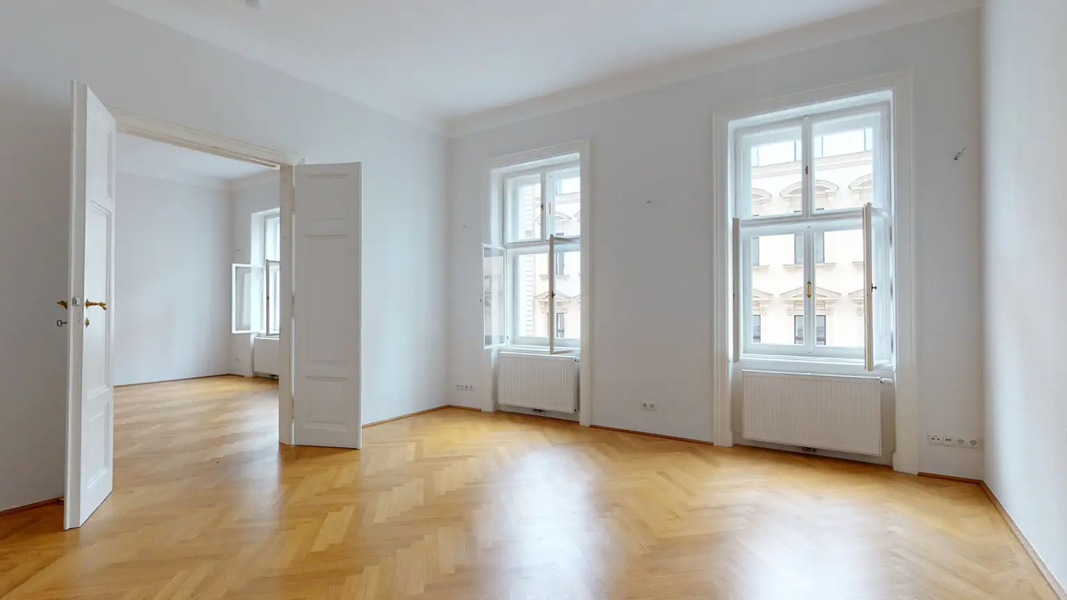 Eschenbachgasse/Elisabethstraße: Repräsentative Altbauwohnung mit klassischen Stilelementen und guter Verkehrsanbindung