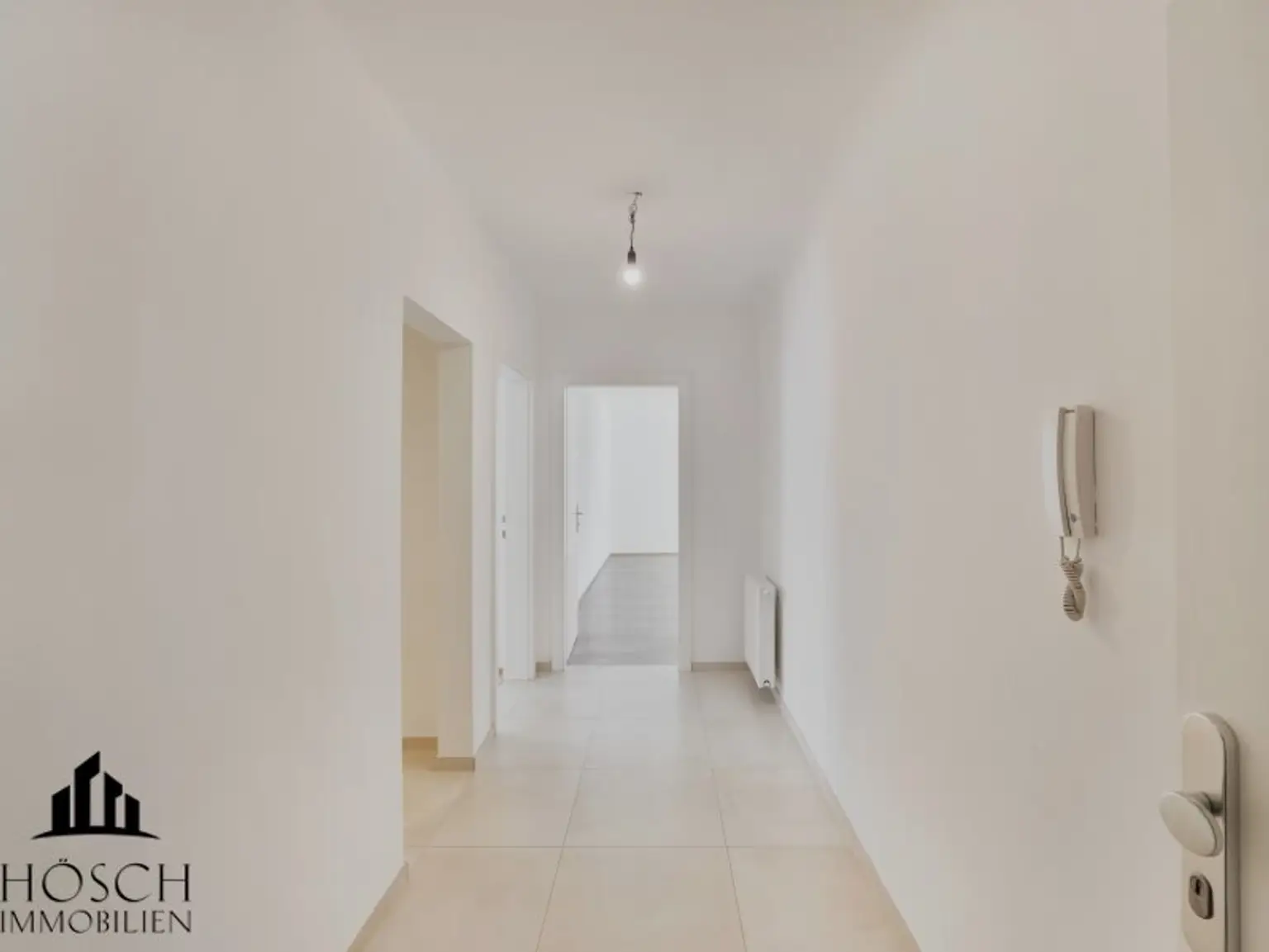 Helle, zentral begehbare 3-Zimmer-Wohnung mit Balkon in Toplage