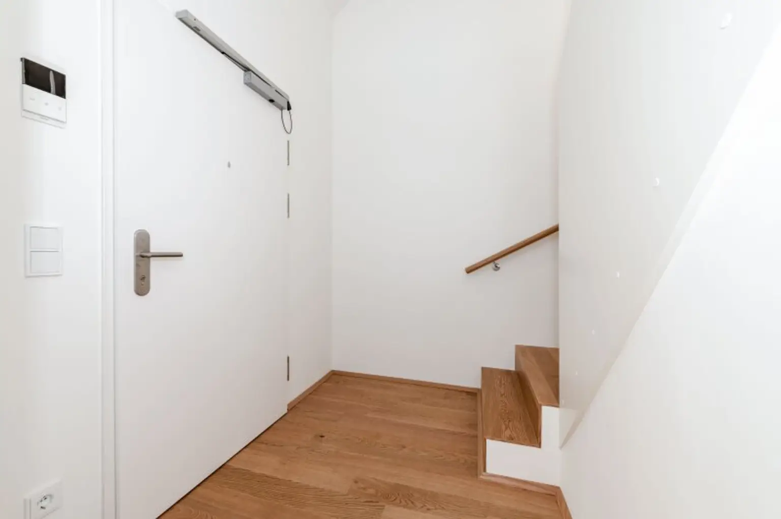 Erstbezug! Nahe U3 Rochusgasse! 2-Zimmer-Maisonette mit exklusiver Dachterrasse zu vermieten!
