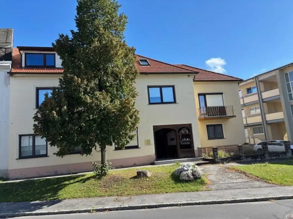 Wohnanlage im Zentrum von Lackenbach