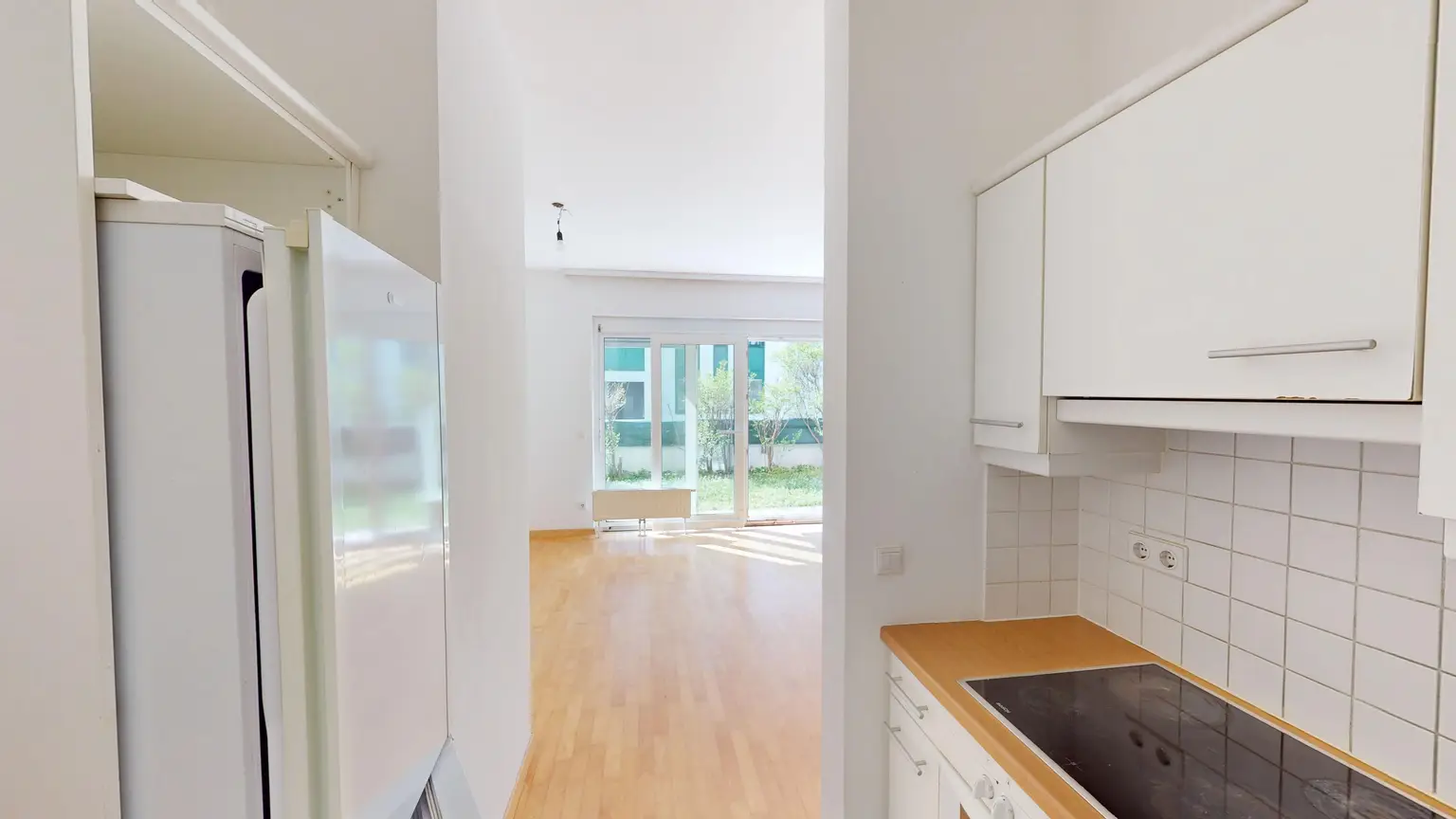 Döblinger Hauptstraße I Gartenwohnung mit Garage und Pool