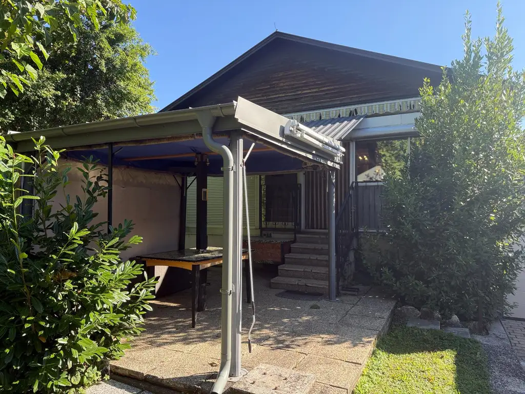 Einfamilienhaus mit Garten in ruhiger Lage
