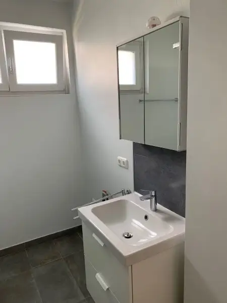 Mödling, gepflegte Garconniere!