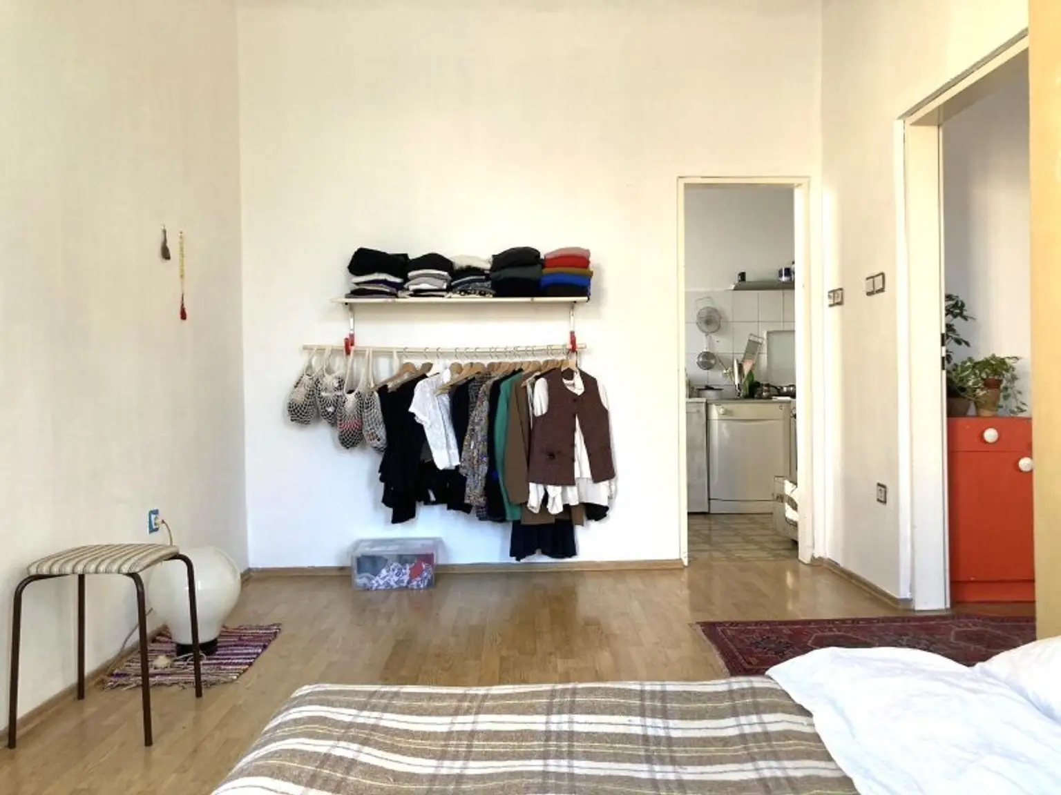 2 Zimmer Altbau-Wohnung mit Potential! im 17. Bezirk!
