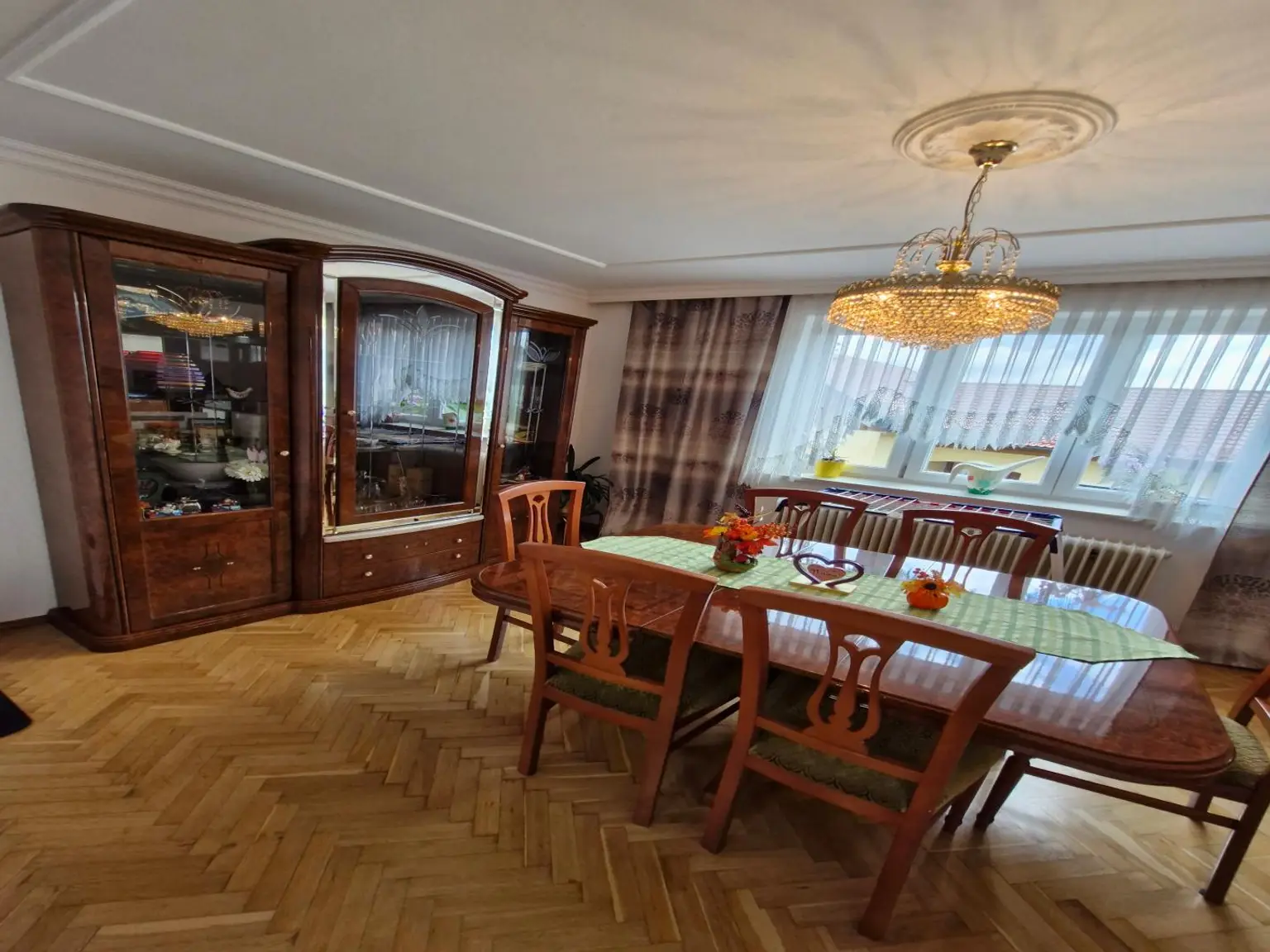 Doppelhaushälfte mit 3 Schlafzimmer!