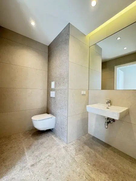 Moderne 3-Zimmer-Wohnung mit bewilligtem Balkon im Herzen des 9. Bezirks