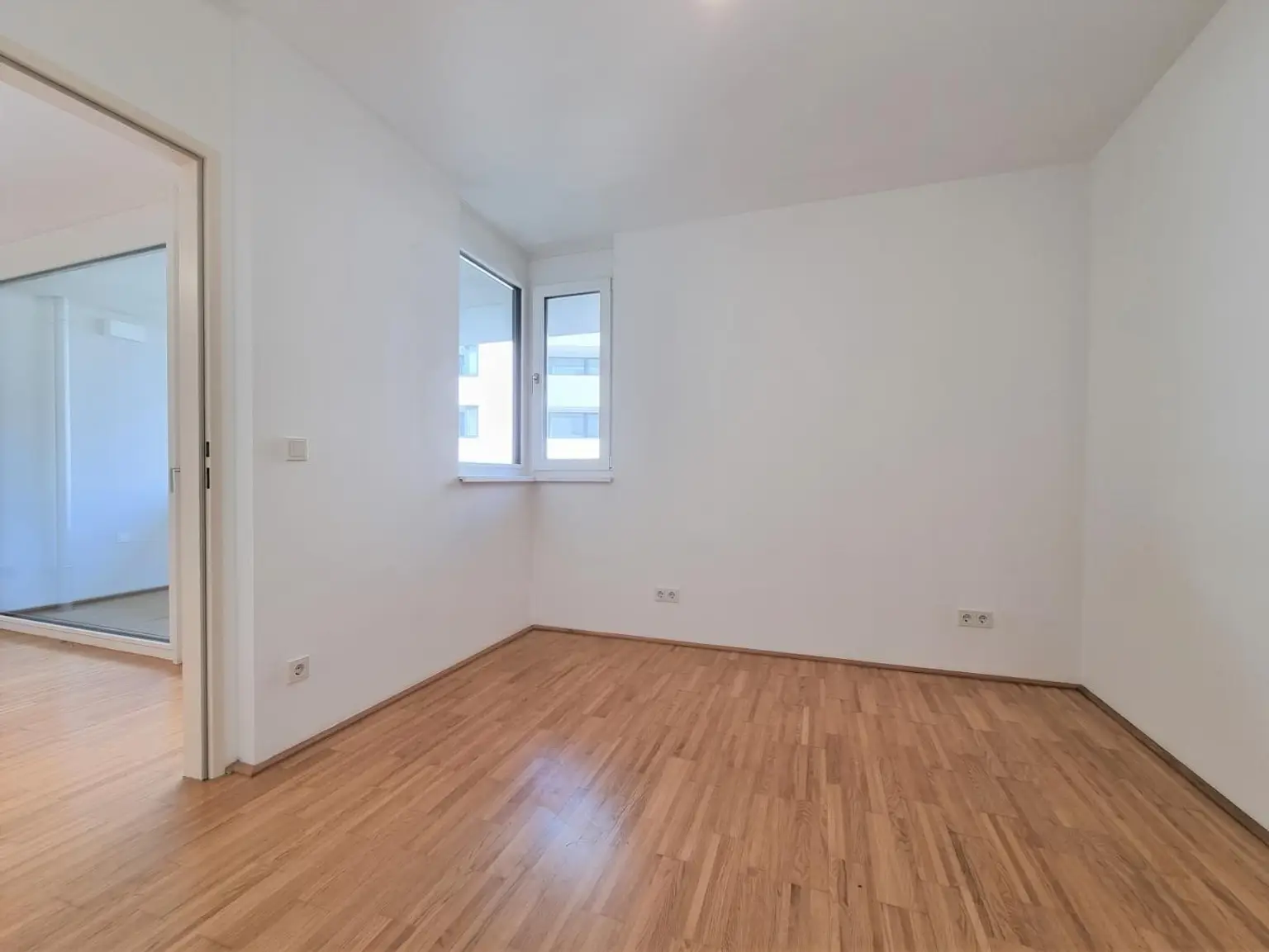 Moderne Neubauwohnung mit toller Ausstattung + U4/U6 Nähe!!
