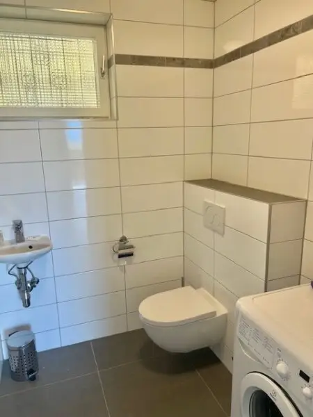 Seeblick inklusive! Bungalow mit 3 Schlafzimmern und charmantem Garten- mit Erweiterungsmöglichkeit!