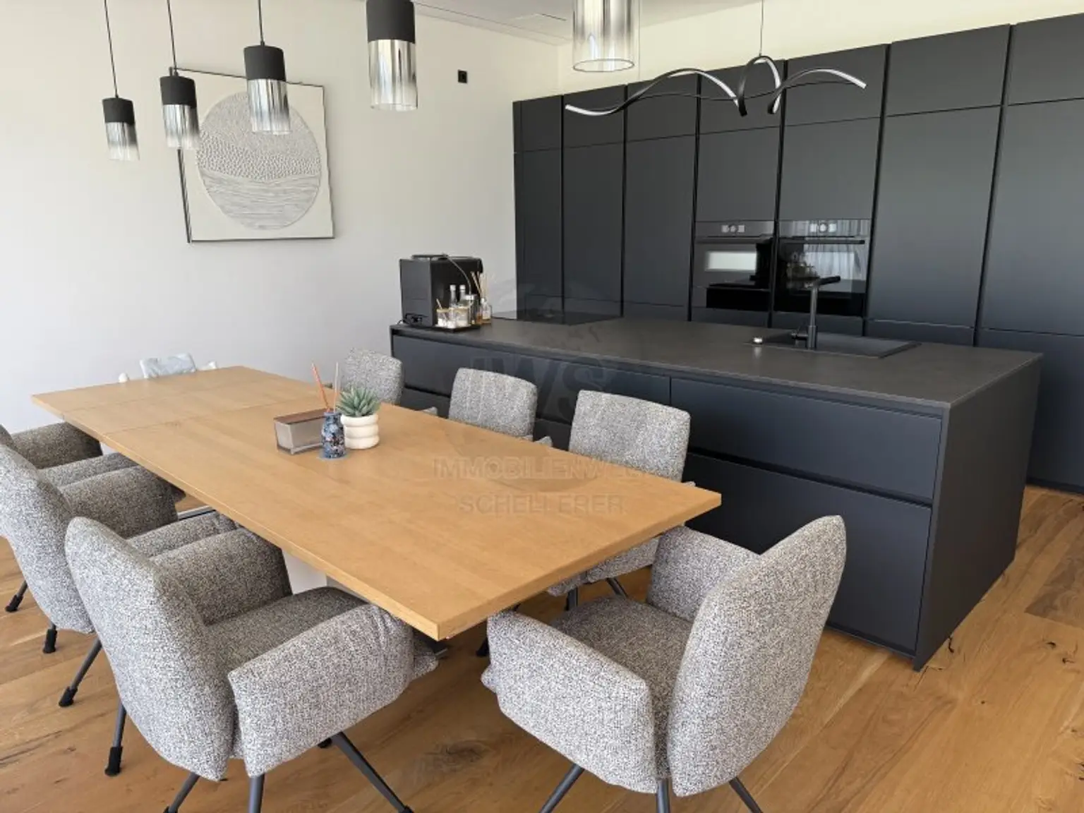 Traumhafter Erstbezug: Moderner Bungalow mit ca 200m² in Breitwiesen für 699.000 €!