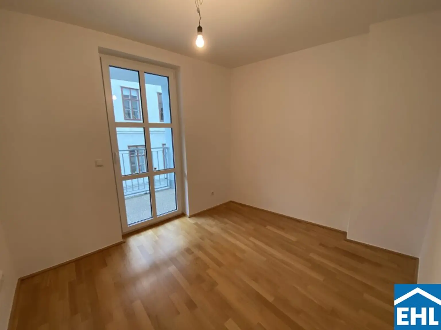 Gemütliche 2-Zimmer Wohnung mit Balkon im 19. Bezirk