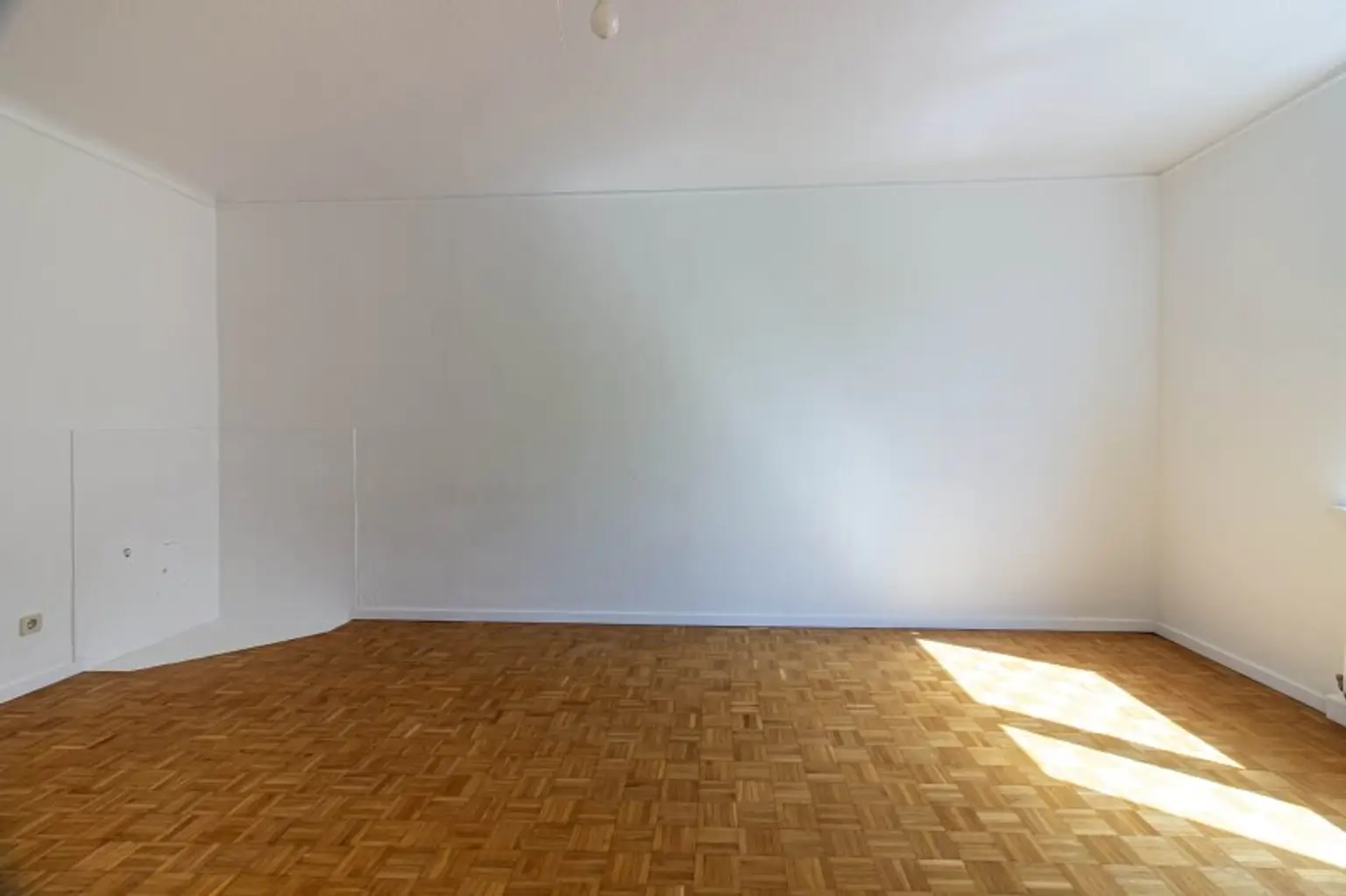 Himmel und Sonne im 5.OG - Nähe Wiedner Hauptstraße